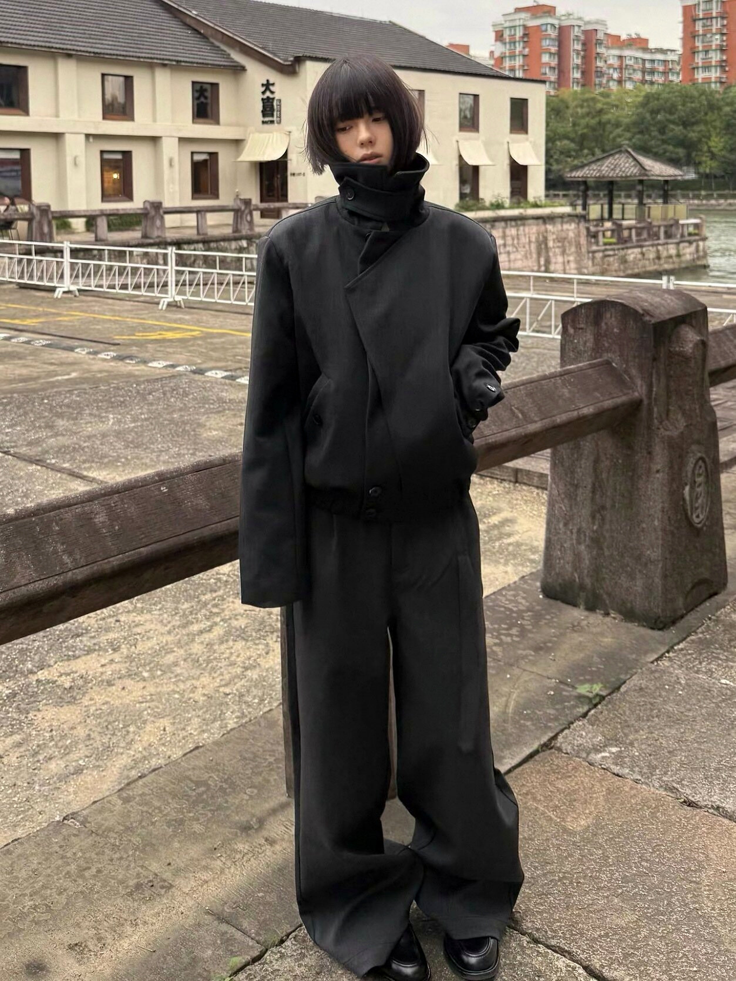 Riven Obsidian Structured Jacket